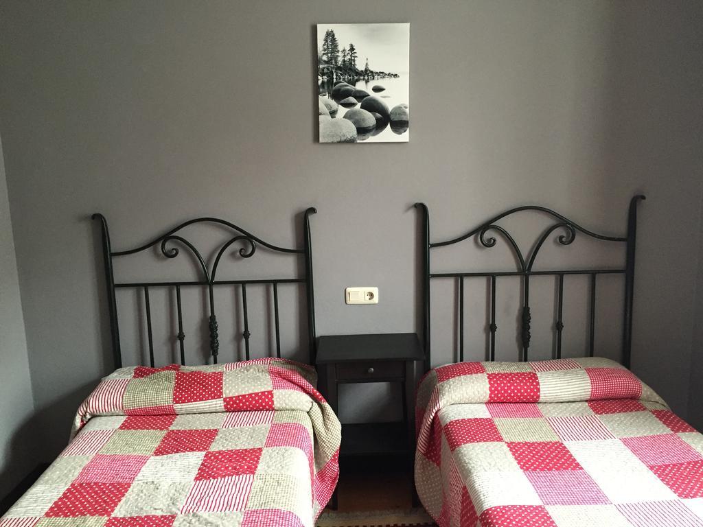Hotel Pension Las Barqueras à Llanes Extérieur photo